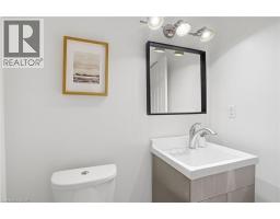 29 SUNNYCROFT Court - 34