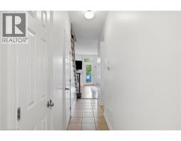29 SUNNYCROFT Court - 35