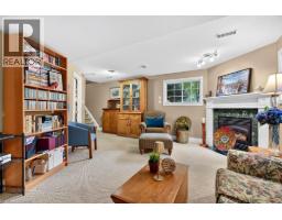 44 FRANCES Avenue UnitNo. 30 - 35