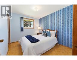 34 VOLTA Avenue - 15