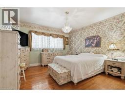 147 VILLAGE Road - 15