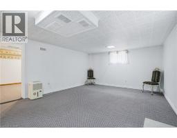 147 VILLAGE Road - 27