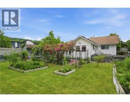147 VILLAGE Road - 35