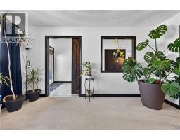15 ELLEN Avenue - 10