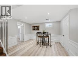 11 MAYNARD Street - 31