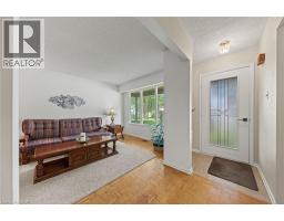 120 ARROWHEAD Crescent - 5