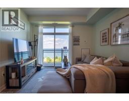 35 SOUTHSHORE Crescent UnitNo. 301 - 2