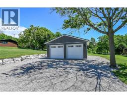 41 ERIE Street S - 41