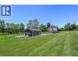 41 ERIE Street S - 44