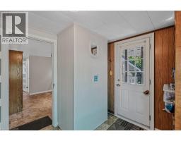 124 ORCHARD Avenue - 16
