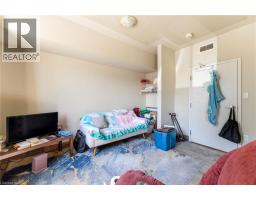 1745 KING Street E - 25