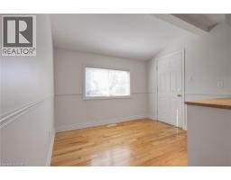 336 QUEEN Street S UnitNo. 14 - 21