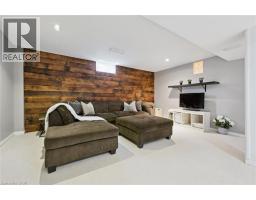 3092 SHANNON Crescent - 31