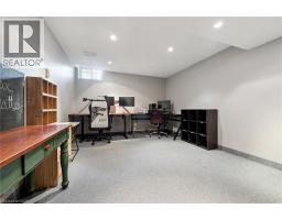 3092 SHANNON Crescent - 35
