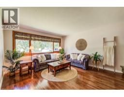 97 WESTMOUNT Road S - 11