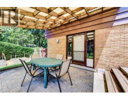 97 WESTMOUNT Road S - 38