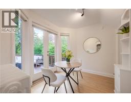 560 BLYTHWOOD Road - 10