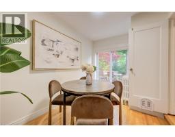 560 BLYTHWOOD Road - 15