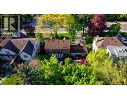 560 BLYTHWOOD Road - 33