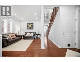 79 GARINGER Crescent - 11