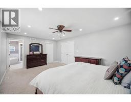 79 GARINGER Crescent - 28