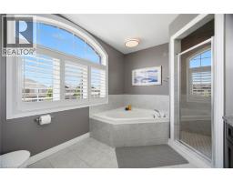 79 GARINGER Crescent - 30