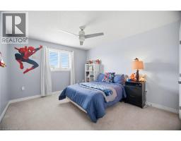 79 GARINGER Crescent - 36