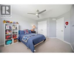 79 GARINGER Crescent - 37