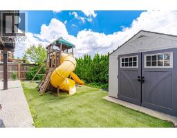 79 GARINGER Crescent - 48