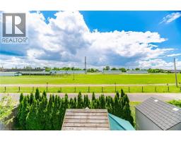 79 GARINGER Crescent - 50