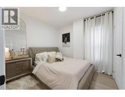 15 GORDON Street - 17