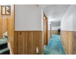 282 NEWBURY Drive - 24
