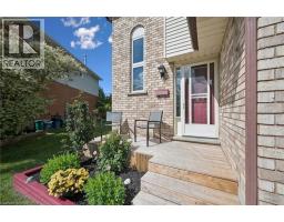 282 NEWBURY Drive - 3