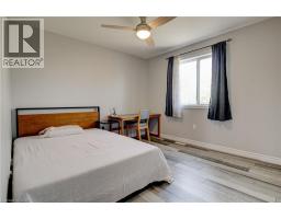 18 MINLER Street - 26