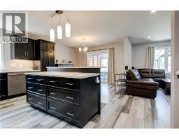 18 MINLER Street - 8