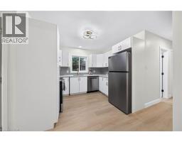 70 RICHMOND Street - 13
