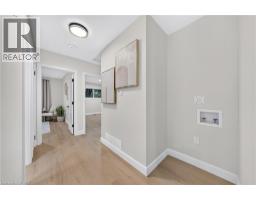 70 RICHMOND Street - 17