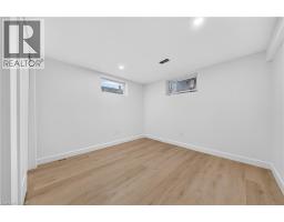 70 RICHMOND Street - 39