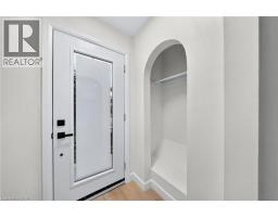70 RICHMOND Street - 4