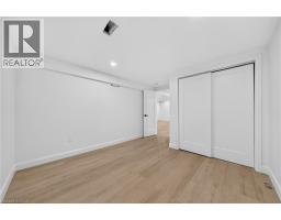 70 RICHMOND Street - 40