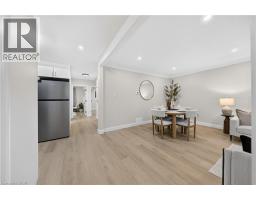 70 RICHMOND Street - 6