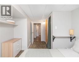 9 SENATOR Avenue - 44