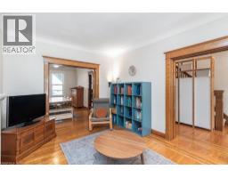 9 SENATOR Avenue - 8