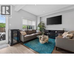 98 SHOREVIEW Place UnitNo. 27 - 17
