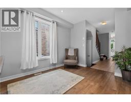 98 SHOREVIEW Place UnitNo. 27 - 18