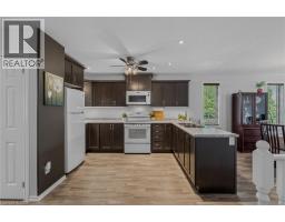 51 MILLCROFT Drive - 11