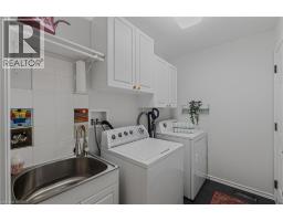 51 MILLCROFT Drive - 15