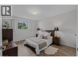 51 MILLCROFT Drive - 20