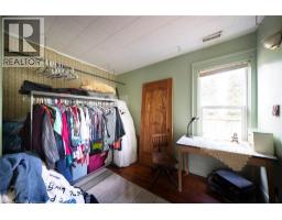 1045 BAY Street - 12