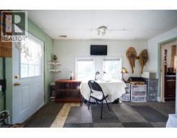 1045 BAY Street - 19